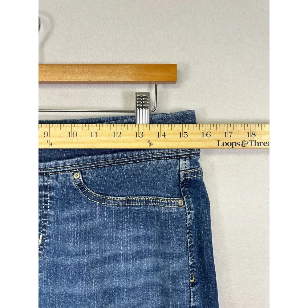 Levi Strauss Signature Gold Pull On Skinny Jeans Women Blue Wash Stretch 30/30‎